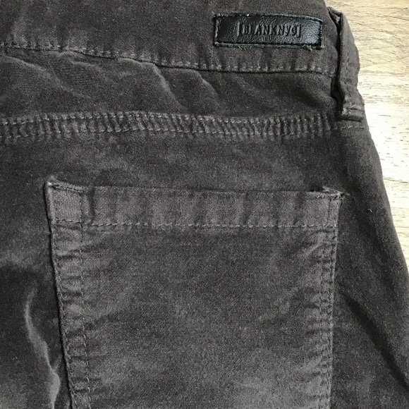 BLANK NYC Pants Size 27 Spray On Skinny Leg Soft Velvet Fabric Dark Brown - Picture 4 of 14